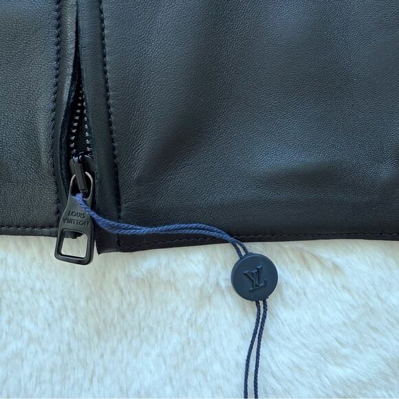 NEW!! Louis Vuitton men leather jacket size 56 FR/ 46 US Authentic Retail 8500$ - Picture 14 of 16